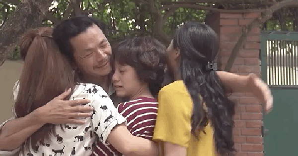 5 ông bố "quốc dân" trên màn ảnh Việt: Đều yêu thương con vô bờ bến, khiến khán giả khóc nghẹn avatar1749878768670 17498787697321861841860 0 0 315 600 crop 17498788077791384540115png