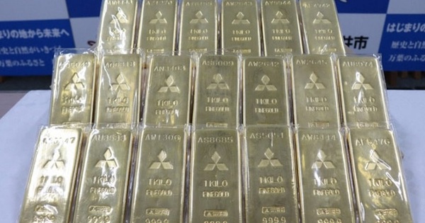 Xôn xao cụ ông 70 tuổi mang túi vàng "khủng" gần 60 tỷ đến tặng cho thành phố avatar1749975640680 1749975640904279353444jpg