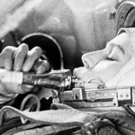 Những khoảnh khắc nghẹt thở ít người biết về người phụ nữ đầu tiên bay vào vũ trụ avatar1750083204467 17500832095541541184986 0 67 315 571 crop 17500832199591033918980png