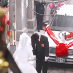 Đám cưới đang viral cực mạnh khắp MXH: Nhà trai đẹp đến độ chị em muốn cướp rể, cô dâu hạnh phúc nhất thế giới avatar1750125259580 1750125260453106362837 54 0 473 799 crop 1750125464434702035410gifpng