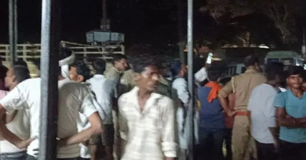 Xe tải mất lái lật nghiêng, đè trúng 4 bé trai đang đứng bên lề đường avatar1750150145148 1750150145555718257357 0 39 315 543 crop 17501501599951354671360jpg