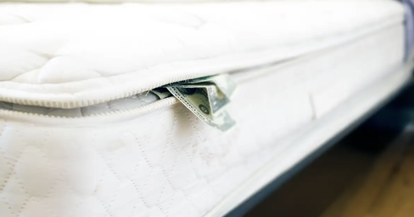 Phát hiện 500 tỷ đồng tiền mặt cất dưới tấm đệm bên trong căn nhà gần đường cao tốc avatar1750899259897 17508992601251809635474png