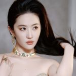 Sai lầm khiến Lưu Diệc Phi trở thành kẻ thù của hàng triệu khán giả, không ngờ thần tiên tỷ tỷ lại nhỏ nhen đến thế? avatar1751037521430 1751037522246344962755 0 0 811 1549 crop 17510375740781282664170jpeg