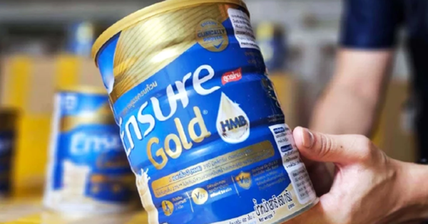 Đột kích 2 xưởng đóng gói, công an triệt phá đường dây sản xuất sữa bột Ensure Gold giả quy mô hàng tỷ đồng, tịch thu hơn 5.000 sản phẩm avatar1751043432190 17510434326191283205739 0 28 315 532 crop 17510434664102072313634png