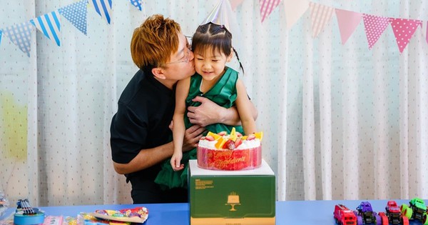 Nam nghệ sĩ ở nhà 130 m2, mất trí nhớ sau 2 lần mổ não, hôn nhân viên mãn với vợ kém 12 tuổi avatar1751202149251 17512021511971344772809 151 0 779 1199 crop 1751202221825174382400jpg