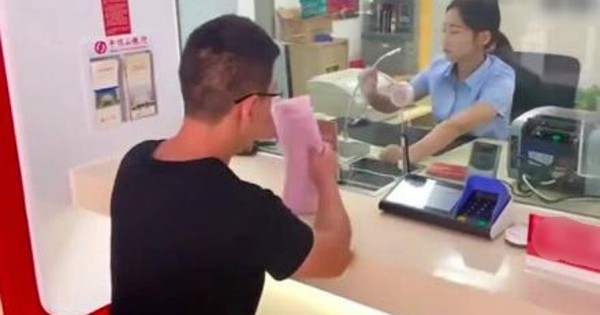 Người đàn ông trình báo hơn 1,3 tỷ chuyển khoản nhầm nhưng ngân hàng bảo không biết, tòa án khẳng định: "Anh không cần trả lại" avatar1751446822755 17514468231442020175746jpeg