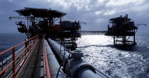 Giàn khoan dầu bị lật ở Vịnh Suez, nhiều người chết và mất tích avatar1751547194779 1751547195168454220482jpg