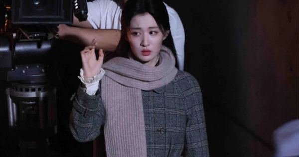 Giây Phút Ấy Quá Giới Hạn: Vừa tung hậu trường ngọt ngào với Trương Lăng Hách, Vương Sở Nhiên lại gây tranh cãi vì trang phục như "hàng Taobao giá rẻ" avatar1751606264366 17516062652981036785866 0 0 314 600 crop 1751606481519456097693jpg