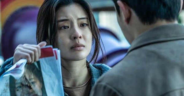 Một bộ phim kinh dị đang gây sốt phòng vé Hàn: Khi âm thanh trở thành kẻ sát nhân không dáng hình avatar1751884656145 17518846567681101410476 0 0 314 600 crop 17518851341501204848468jpg