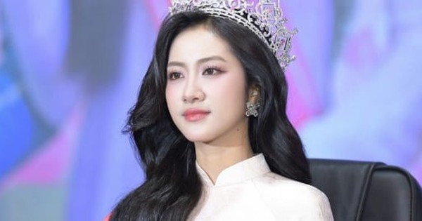 Đăng quang Hoa hậu Việt Nam, Hà Trúc Linh sẽ không thể tốt nghiệp đúng hạn? avatar1751956610727 175195661094663641153 0 39 269 553 crop 17519566620111124788690jpg