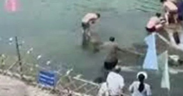 Người đàn ông nhảy xuống sông cứu cô gái đuối nước, cả 2 đều tử vong avatar1752115870890 17521158714341909504115 0 57 315 561 crop 1752115884219515400311jpg