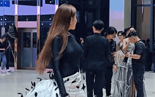 Mỹ nhân Việt đắt show nhất 2025: Nhan sắc lên hương dữ dội không hot mới lạ