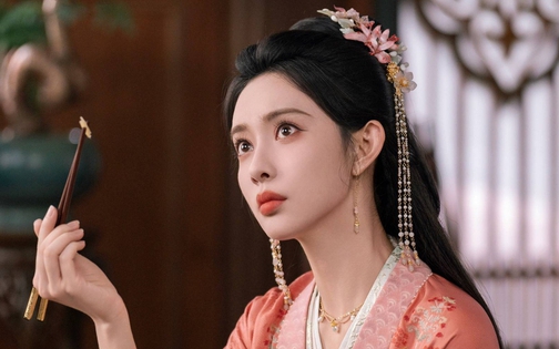 Đào Hoa Ánh Giang Sơn: Bùng nổ khi lên sóng nhưng nhanh chóng tụt dốc, cặp đôi chính bị chê “không có tí chemistry”