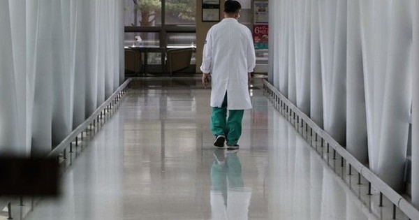 Sinh viên y khoa Hàn Quốc quay lại giảng đường sau hơn 17 tháng phản đối avatar1752542044749 17525420448941815231967 0 123 571 1037 crop 17525420762881123435192jpg