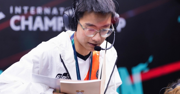 Liên Quân Mobile Việt Nam đang có chuỗi thành tích bết bát chưa từng có, đến huyền thoại cũng phải lên tiếng về thái độ thi đấu avatar1752606924965 1752606925658938172186 111 0 959 1620 crop 17526069373922107842928jpeg