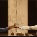 Robot hình người chơi xúc xắc, rót trà, rửa bát: Trung Quốc tiến tới giấc mơ mỗi nhà sở hữu 1 robot avatar1752634852712 1752634853095429926028gifpng