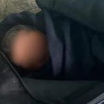 Mở chiếc balo bị bỏ lại trên cầu, người dân "tái mặt" khi phát hiện bí mật bên trong avatar1752976784710 1752976787183659879416 0 43 315 547 crop 1752976805996996923042jpg