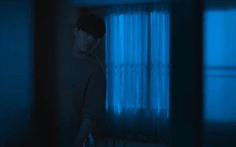 Phim Hàn mới chiếu đã bị chê rối như tơ vò, xem đau cả đầu, dàn cast tinh hoa hội tụ cũng có nghĩa lý gì đâu