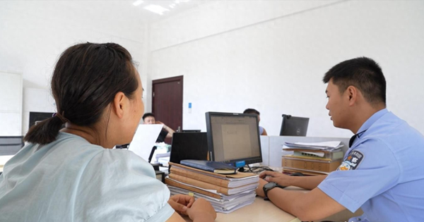 Được cảnh sát cảnh báo lừa đảo, người phụ nữ khẳng định “Tôi chấp nhận bị lừa”: Hôm sau tài khoản bị trừ 1 tỷ đồng avatar1753362442074 1753362442564590443979png