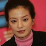 Bị phong sát gần 4 năm, Triệu Vy đánh mất không chỉ sự nghiệp mà còn cả hôn nhân avatar1753366207331 17533662081701866706197 0 0 314 600 crop 1753366371252969068947jpeg