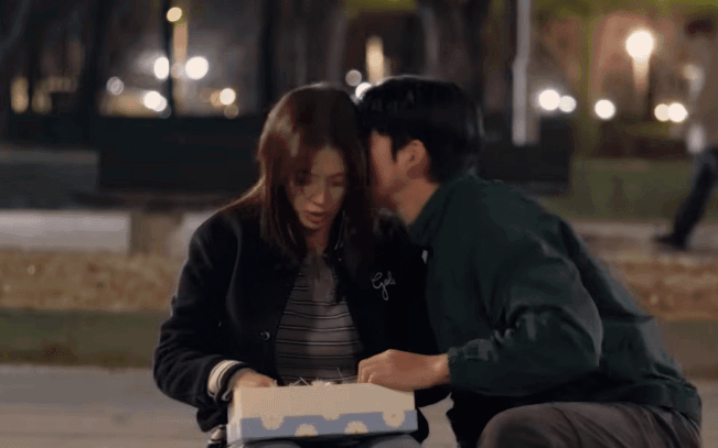 Phim Hàn mới chiếu đã được khen hay không chịu nổi, chiếm top 1 rating cả nước nhờ dàn cast toàn