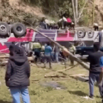 Lật xe buýt 2 tầng: Ít nhất 18 người chết, 48 người bị thương avatar1753678969214 17536789695041023966388gifpng