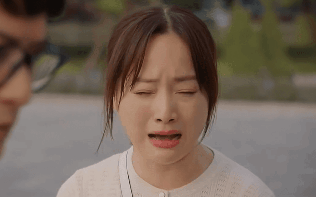 Giật mình trước vai diễn vận vào đời Lan Phương, chuyện ly hôn khiến cả nước xôn xao từ 4 năm trước