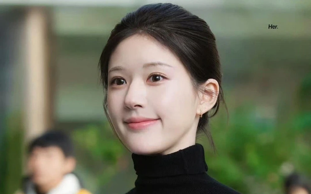 Triệu Lộ Tư tuyên bố rời showbiz