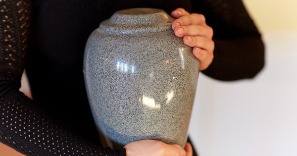 Nhà tang lễ hỏa táng nhầm thi thể vì quên xác nhận tên khách hàng avatar1754488245471 1754488245663145146950 38 0 601 900 crop 17544882781981902245593jpg