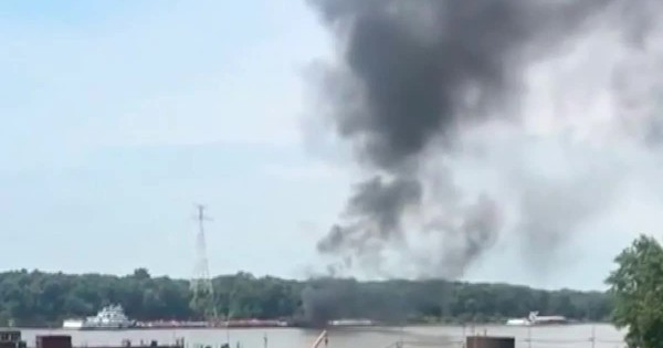 Trực thăng rơi xuống sông Mississippi (Mỹ), 2 người thiệt mạng avatar1754639061502 1754639061970696717655jpg