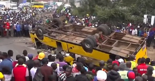 21 người tử vong khi xe buýt đi đưa tang bị lật xuống mương avatar1754884691826 17548846923021885085265 0 32 315 536 crop 17548847086291105736137jpg