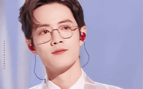 10 nam diễn viên giàu nhất Trung Quốc 2025: Vương Nhất Bác xếp sau Tiêu Chiến, hạng 1 cả đời vô địch thiên hạ