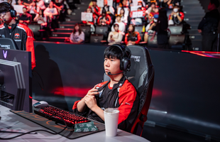 Hình ảnh hậu trường khiến cộng đồng bùng lên nghi vấn NS đang vô cùng "thê thảm" avatar1755498065543 17554980659331103445254png