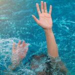 Bị hút vào ống cống dưới bể bơi, bé gái 6 tuổi tử vong thương tâm avatar1755571316490 1755571316833719219173 0 41 315 545 crop 175557133811196592096jpg