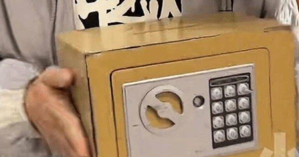 Đến chơi nhà bạn, cô bé 9 tuổi ôm luôn két sắt nhà bạn về, cảnh sát điều tra phát hiện hành vi khó lường avatar1755756270545 17557562710011662907798png