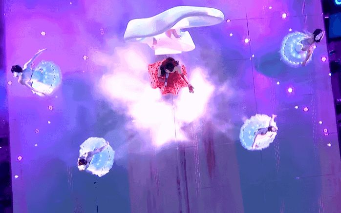 Mỹ nhân Việt duy nhất đổi đời nhờ liên tục làm rơi đồ, đẹp như hoa như ngọc cứ xuất hiện là bùng nổ visual