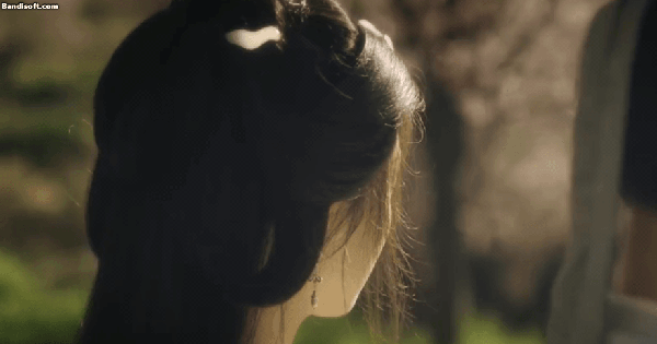 Đến cả gió cũng thiên vị mỹ nhân này: Visual độc nhất không lẫn đâu được, tưởng tầm thường mà càng ngắm càng nghiện avatar1756011637442 1756011637777603261482 0 0 484 925 crop 17560117090491864662086gifpng