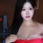 Hết mình vì quà donate, nữ streamer nhảy quá sung, mất kênh sau pha "cống hiến" quá đà! avatar1756113162108 175611316239863221686jpeg