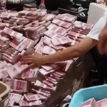 Tịch thu hơn 700 tỷ đồng tiền mặt vương vãi đầy sàn trong căn hộ của người đàn ông ăn mặc tuềnh toàng, lái xe hỏng đi thuê nhà avatar1756132204544 17561322049821576087982png