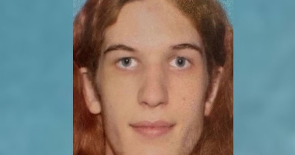 Xả súng ở trường học Mỹ: Chân dung nghi phạm "quái vật điên loạn" avatar1756349508033 17563495089111452622787 0 55 315 559 crop 1756349524655827157377jpg