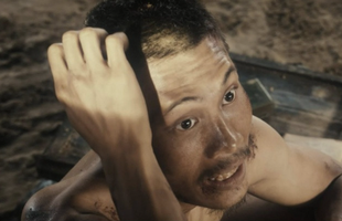 Đằng sau cảnh quay rùng mình nhất Mưa Đỏ: Nam chính ngứa ngáy không chịu nổi, bị tất cả đồng nghiệp xa lánh avatar1756703200158 17567032009461552128179png