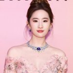 Bất ngờ trước mặt mộc của Lưu Diệc Phi avatar1756954305813 1756954306615819998929 0 0 1047 1999 crop 1756954412105976101424jpg