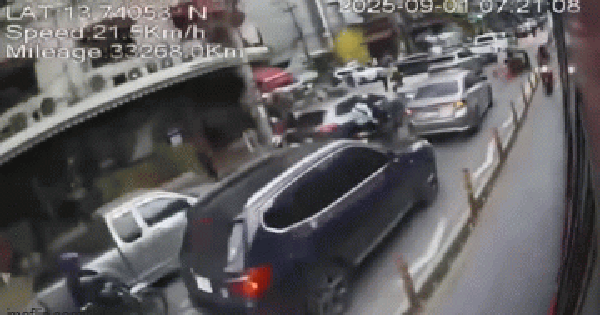 Đang đi song song với xe buýt, tài xế mô tô không ngờ đây là khoảnh khắc cuối cùng của đời mình avatar1757147997605 1757147998021780252576gifpng