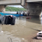 Đưa con đi chơi bằng ô tô rồi đỗ xe ở bờ sông, bố ra ngoài hút thuốc, ít phút sau thì xảy ra thảm kịch avatar1757245449581 17572454503431793495838gifpng