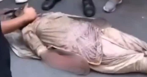 Vợ cựu thủ tướng Nepal tử vong do nhà riêng bị phóng hỏa giữa biểu tình avatar1757502021007 1757502021626864097403jpeg