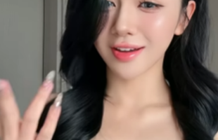 Vừa khóc than trên live, Trần Hà Linh nhanh chóng quay về đường đua, công khai "xin" Top 1 avatar1757652214574 17576522149311067991388png