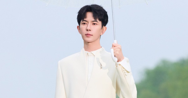 Số phận của sao nam vừa ngã lầu qua đời đã được tiên đoán từ 5 năm trước? avatar1757812880452 17578128811552090289496 0 1 1047 2000 crop 17578129449331045323004jpg