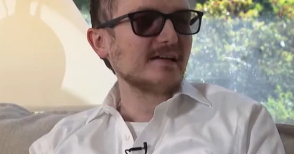 Hết mù sau 20 năm nhờ cấy răng vào mắt avatar1757826124519 17578261265951000823752 0 72 271 506 crop 17578261694701503344680png