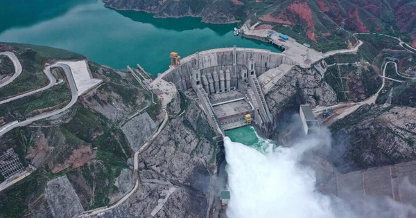 Tích 110 triệu m3 nước trên cao 2.400 m, đập thuỷ điện cao nhất thế giới của Trung Quốc tạo ra hiệu ứng không ngờ, chuyên gia đặt câu hỏi: Công nghệ đỉnh cao liệu có đánh đổi bằng cái giá đắt? avatar1757836791778 1757836792097556754335jpg