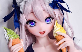Hiện tượng lạ tại Nhật Bản: Búp bê anime người thật trở thành "hot trend" avatar1758278423364 175827842377899468912jpg